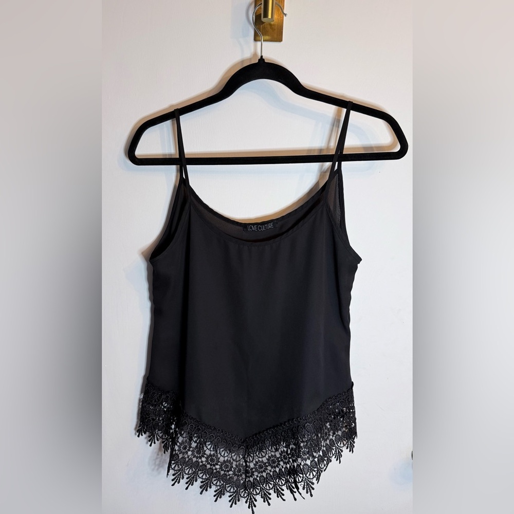 Love Culture Black Lace Hem Cami Tank Top - Whimsygoth Coquette festival — M